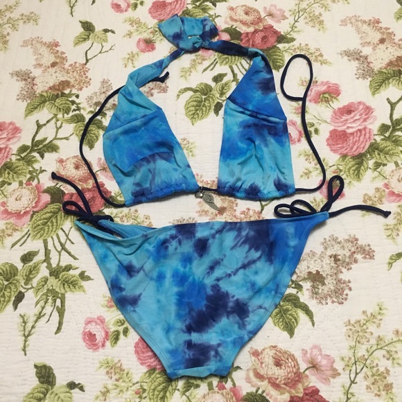 2 piece Bikini 👙 - Picture 5 of 5